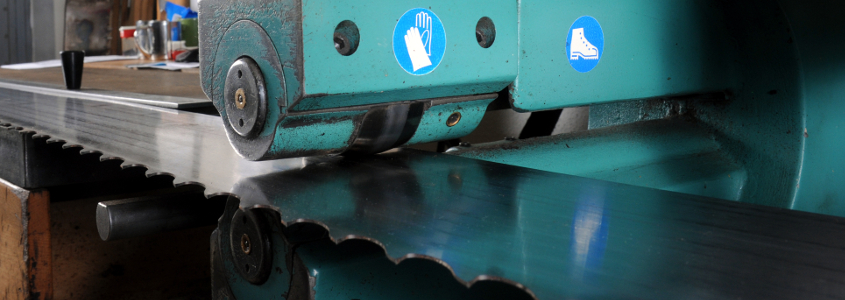 Manual tensioning machine